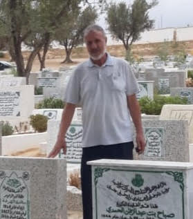 أسرة الصحة بمكناس تودع أحد أطرها الرواد الى متواه الأخير الحسين أوخشي رئيس جمعية متقاعدي الصحة بمكناس أسرة الصحة بمكناس تودع أحد أطرها الرواد الى متواه الأخير الحسين أوخشي رئيس جمعية متقاعدي الصحة بمكناس