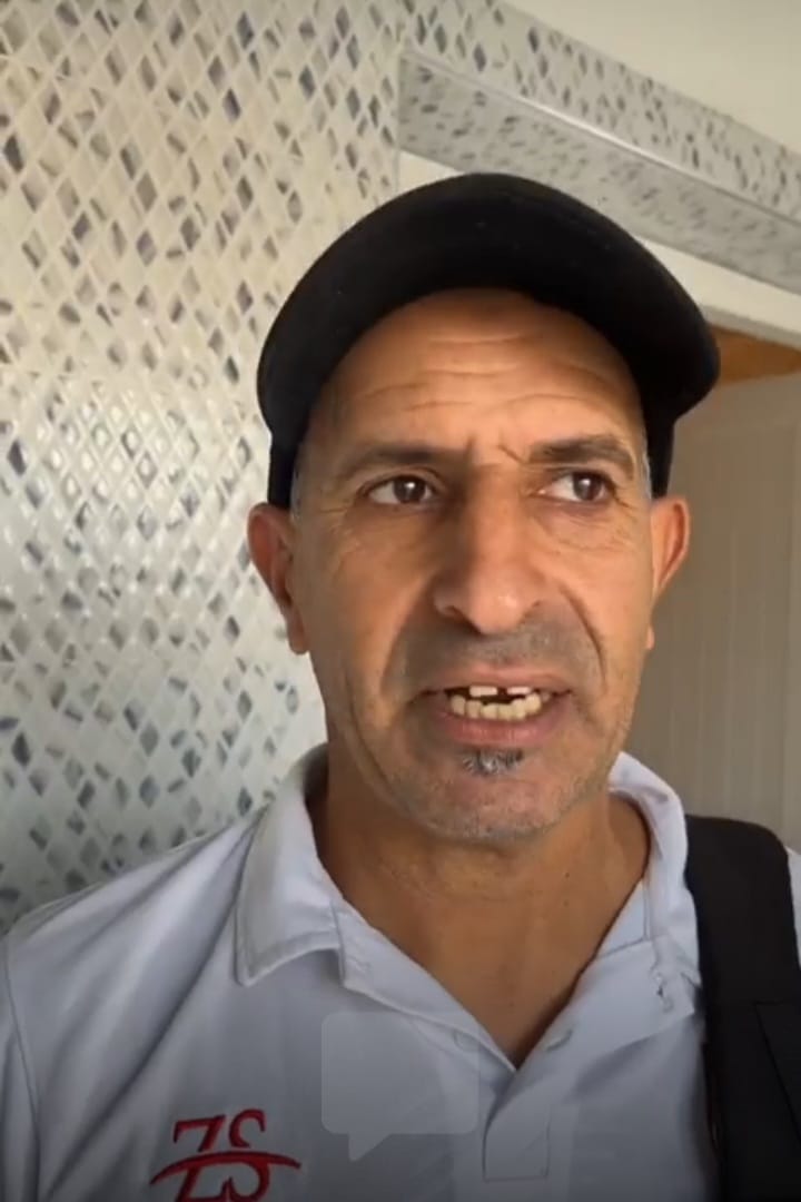 في مقابلة ودية مع فريق نادي مليلية قدماء النادي المكناسي يربطون الماضي بالحاضر فوق أرضية الملعب البلدي في مقابلة ودية مع فريق نادي مليلية قدماء النادي المكناسي يربطون الماضي بالحاضر فوق أرضية الملعب البلدي