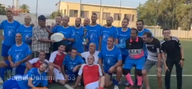 في مقابلة ودية مع فريق نادي مليلية قدماء النادي المكناسي يربطون الماضي بالحاضر فوق أرضية الملعب البلدي في مقابلة ودية مع فريق نادي مليلية قدماء النادي المكناسي يربطون الماضي بالحاضر فوق أرضية الملعب البلدي