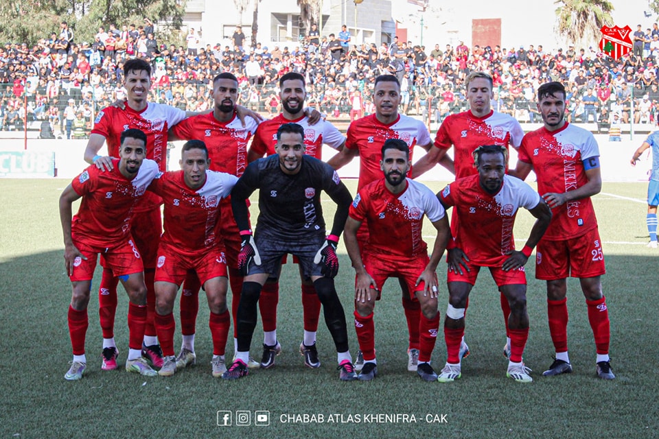 امام جمهورغفير ومتحمس شباب اطلس خنيفرة يلحق الكوديم أول هزيمة بمكناس امام جمهورغفير ومتحمس شباب اطلس خنيفرة يلحق الكوديم أول هزيمة بمكناس