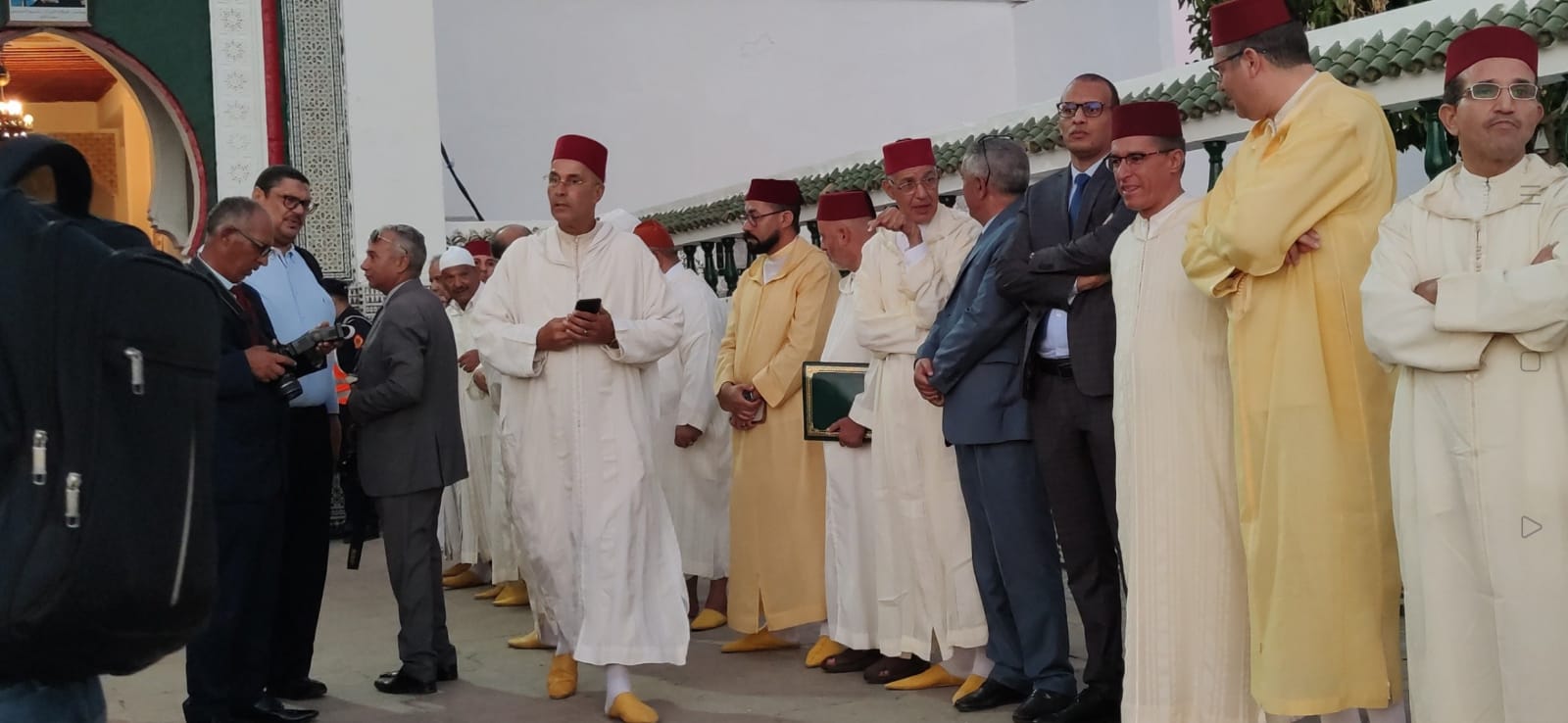 السيد عبد الغني الصبار عامل عمالة مكناس يترأس حفلا دينيا بمناسبة ذكرى المولد النبوي الشريف.