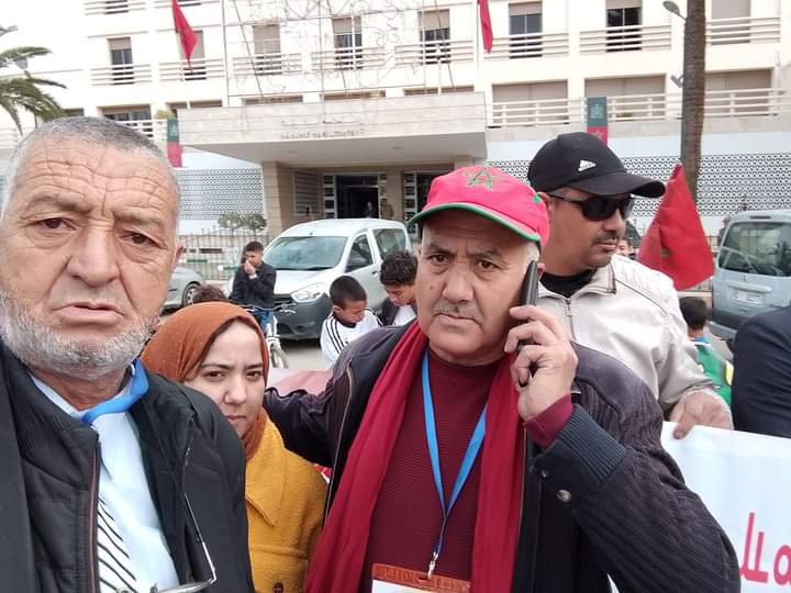 إطارات جمعوية محلية مكناسية، تحتفل بالذكرى 48 للمسيرة الخضراء المظفرة وسط مدينة مكناس . إطارات جمعوية محلية مكناسية، تحتفل بالذكرى 48 للمسيرة الخضراء المظفرة وسط مدينة مكناس .