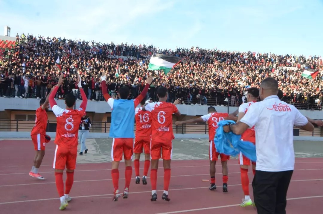 النادي المكناسي يخطف أضواء  ديربي سايس و يؤزم وضعية وداد فاس  الدنيبي:  جاهزية الفريق بدأت تظهر معالمها للعب  الأدوار الطلائعية