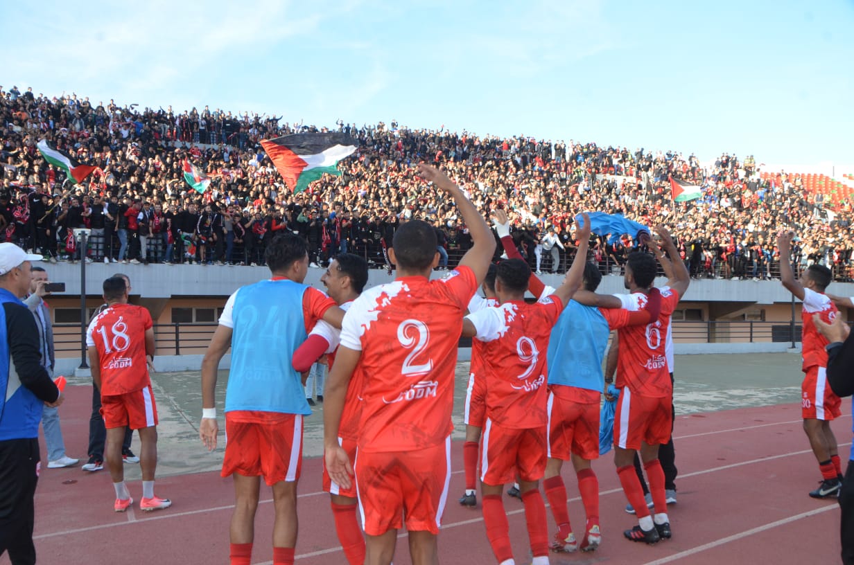 الكوديم يعود إلى سكة الانتصارات وينتزع فوزا ثمينا من قلب مدينة فاس الكوديم يعود إلى سكة الانتصارات وينتزع فوزا ثمينا من قلب مدينة فاس