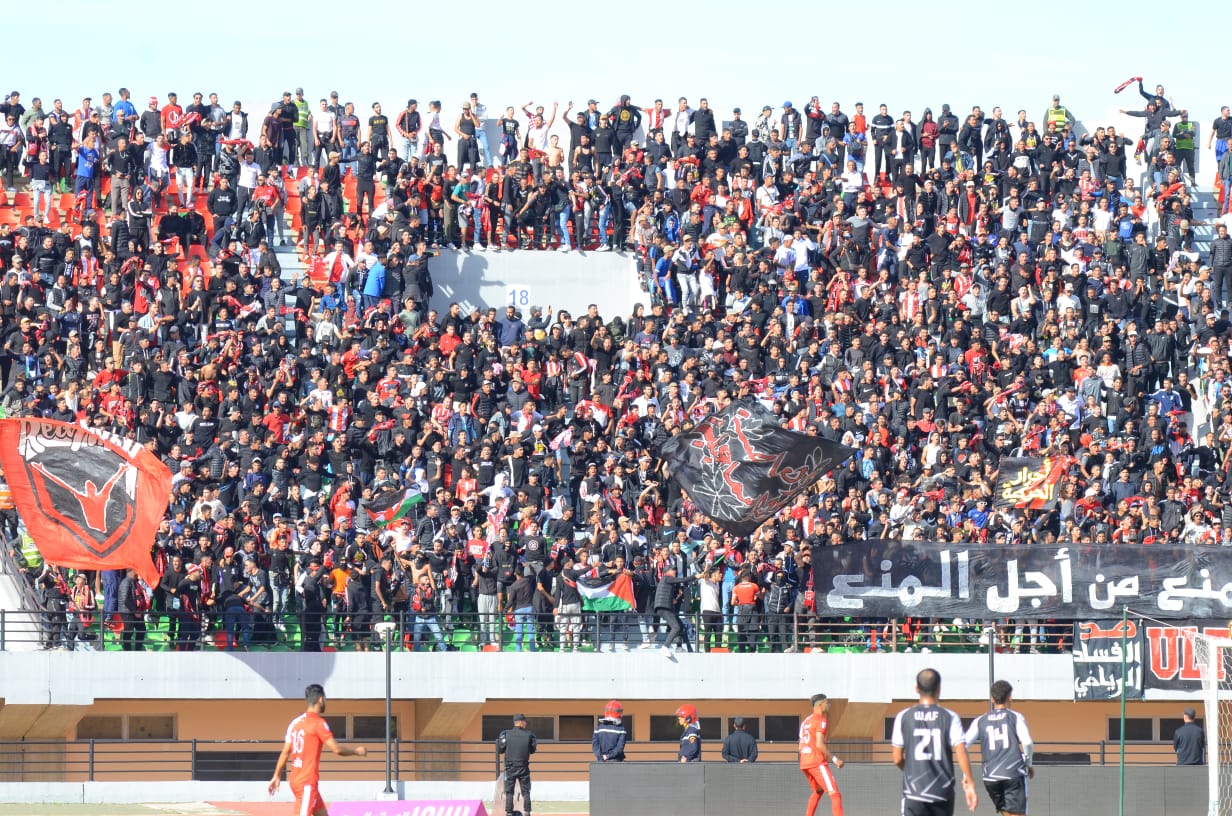 الكوديم يعود إلى سكة الانتصارات وينتزع فوزا ثمينا من قلب مدينة فاس الكوديم يعود إلى سكة الانتصارات وينتزع فوزا ثمينا من قلب مدينة فاس