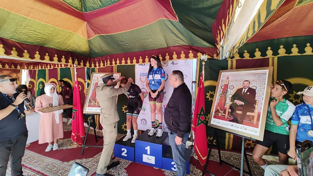 دراجات / سباقات على الطريق: لحسن الصباحي يفوز ببطولة عصبة جهة طنجة تطوان الحسيمة ويؤكد النهضة التي تعرفها الدراجة المغربية. دراجات / سباقات على الطريق: لحسن الصباحي يفوز ببطولة عصبة جهة طنجة تطوان الحسيمة ويؤكد النهضة التي تعرفها الدراجة المغربية.