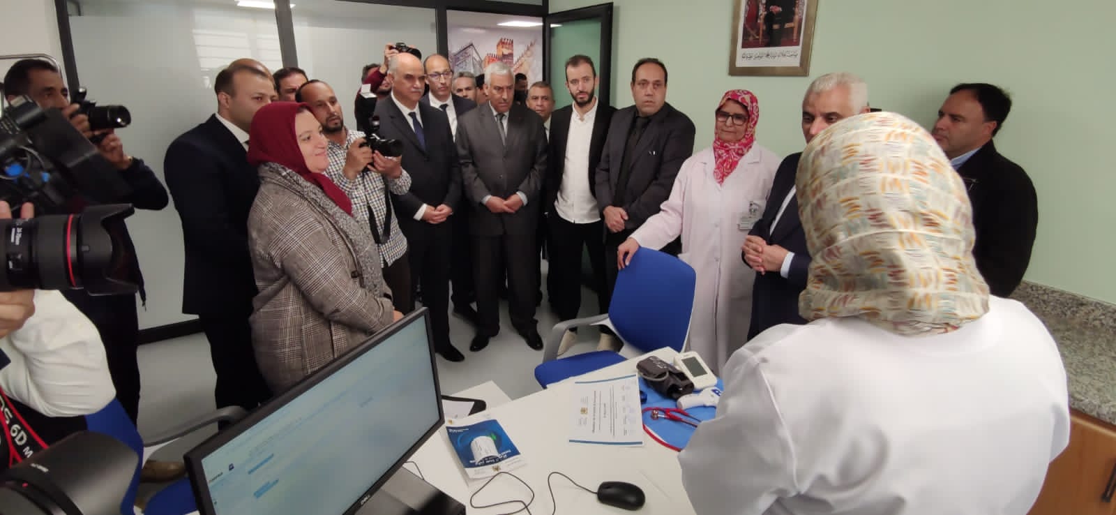 آيت الطالب يعطي انطلاقة خدمات 14 مركزا صحيا حضريا وقرويا ووحدة طبية للقرب بجهة فاس مكناس آيت الطالب يعطي انطلاقة خدمات 14 مركزا صحيا حضريا وقرويا ووحدة طبية للقرب بجهة فاس مكناس