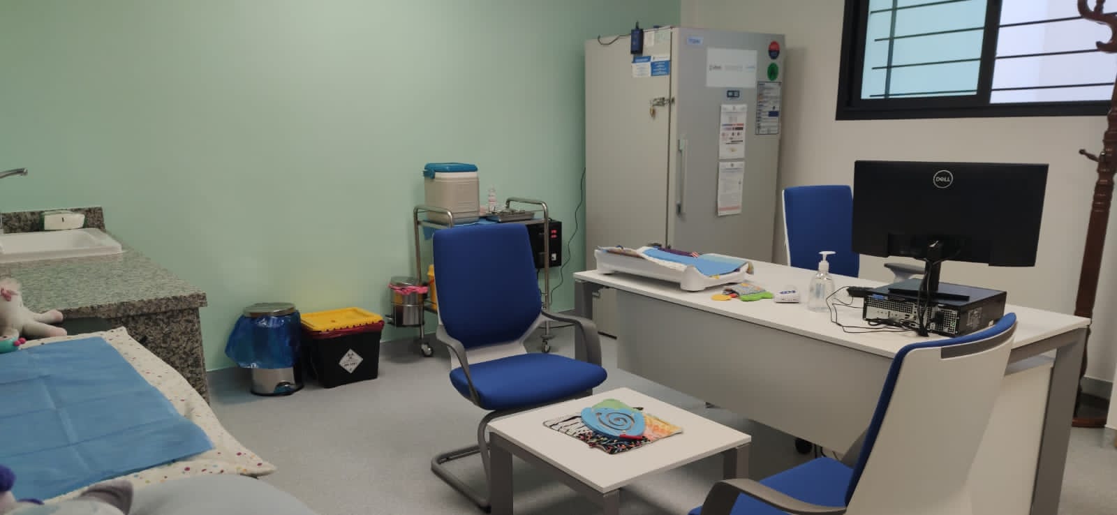 آيت الطالب يعطي انطلاقة خدمات 14 مركزا صحيا حضريا وقرويا ووحدة طبية للقرب بجهة فاس مكناس آيت الطالب يعطي انطلاقة خدمات 14 مركزا صحيا حضريا وقرويا ووحدة طبية للقرب بجهة فاس مكناس