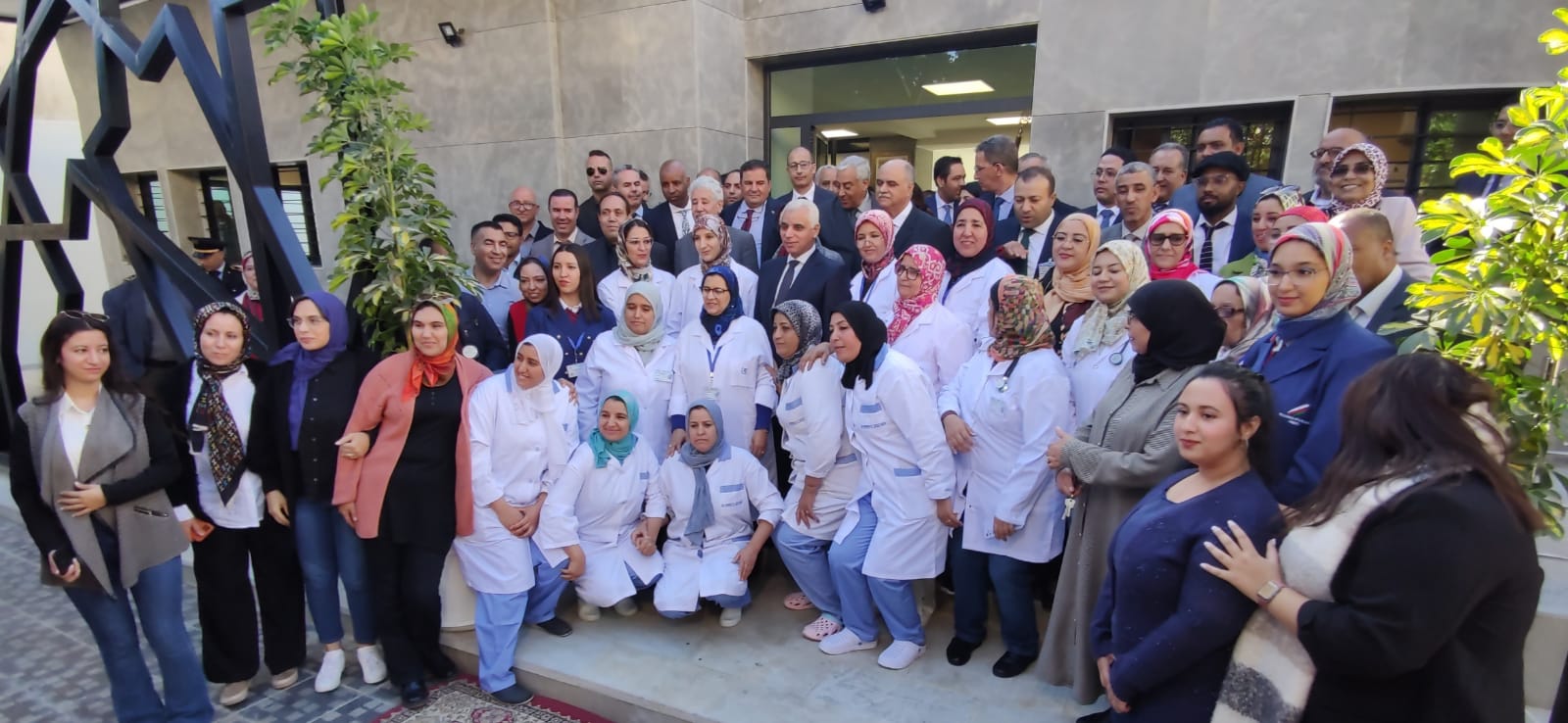 وزير الصحة والحماية الاجتماعية يعطي انطلاقة خدمات المركز الصحي الحضري المستوى الأولبمكناس وزير الصحة والحماية الاجتماعية يعطي انطلاقة خدمات المركز الصحي الحضري المستوى الأولبمكناس