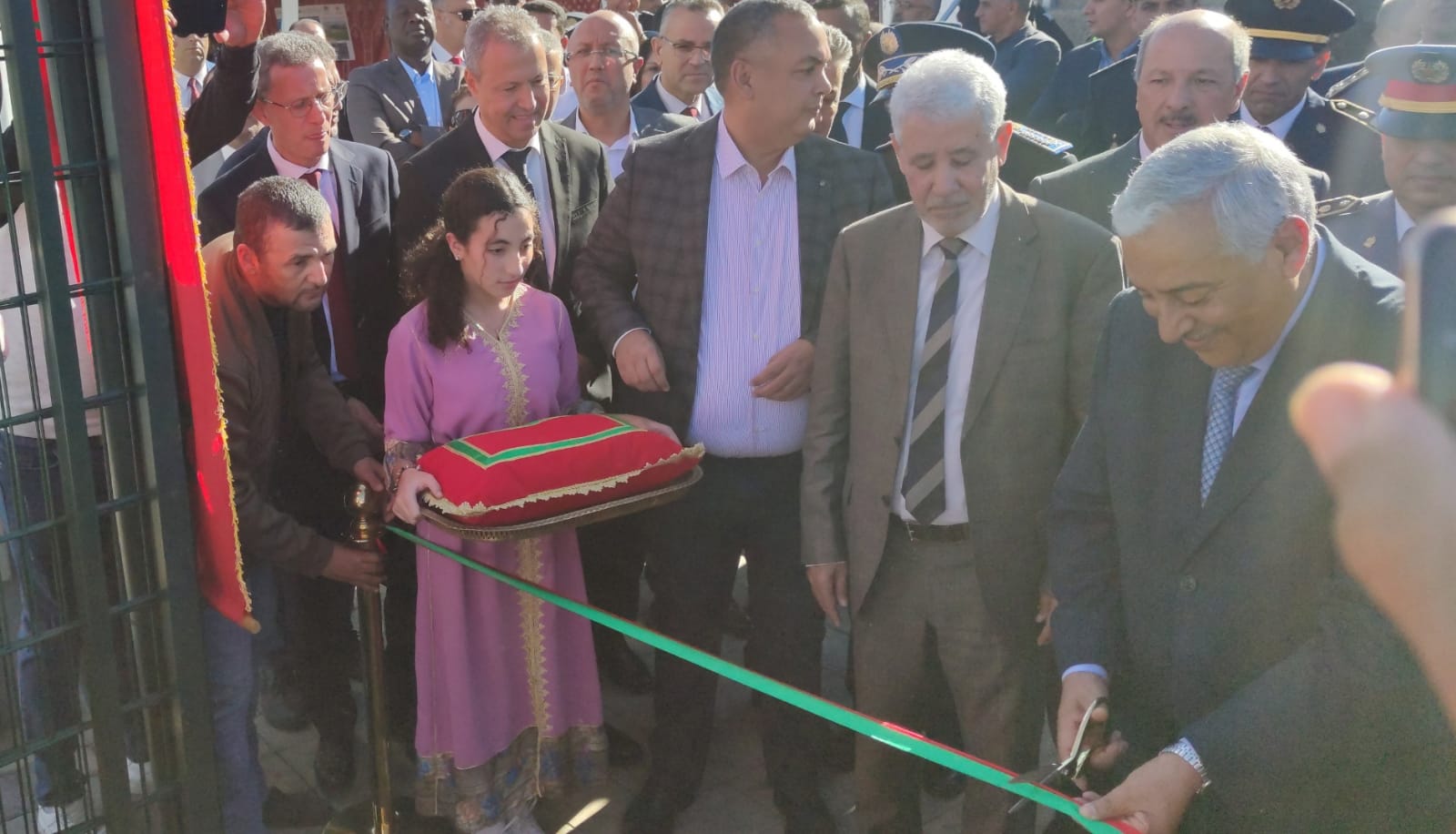 تدشين واعطاء انطلاقة لعدد من المشاريع ذات البعد الرياضي والثقافي والاجتماعي.. بعمالة مكناس تدشين واعطاء انطلاقة لعدد من المشاريع ذات البعد الرياضي والثقافي والاجتماعي.. بعمالة مكناس