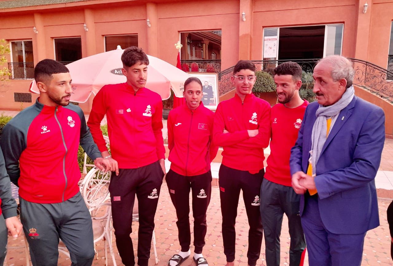 الدراجة المغربية : الابطال المغاربة يشاركون ف منافسات البطولة العربية لدراجة الطريق الرياض 2023، بمعناويات عالية . الدراجة المغربية : الابطال المغاربة يشاركون ف منافسات البطولة العربية لدراجة الطريق الرياض 2023، بمعناويات عالية .