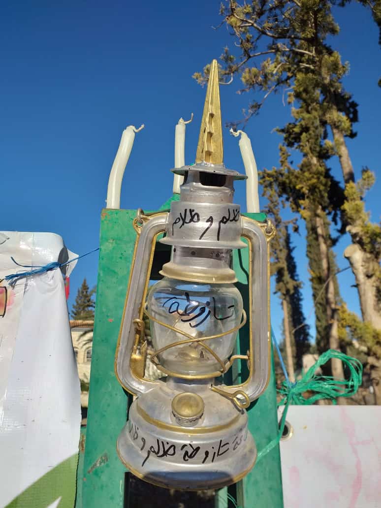 تازوطة: إقصاء يدفع بدر العنبر إلى الإعتصام المفتوح لليوم الثامن، هل زود الرئيس مشاروعه بالكهرباء وتجاهل منزل جندي متقاعد...؟!