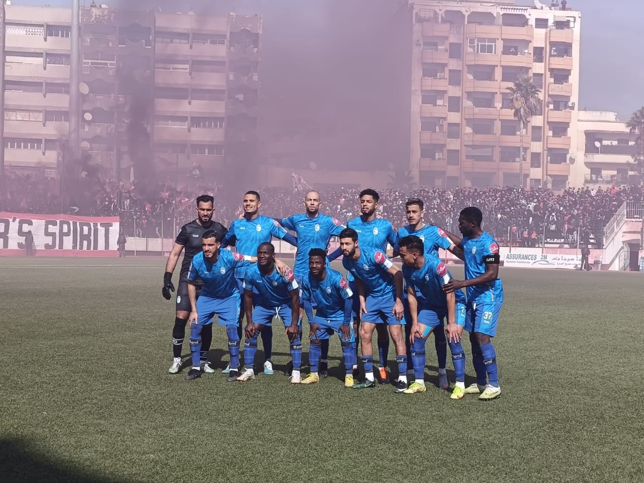 الكوديم يوسع الفارق عن كوكبة المطاردة بأربع نقاط. الكوديم يوسع الفارق عن كوكبة المطاردة بأربع نقاط.