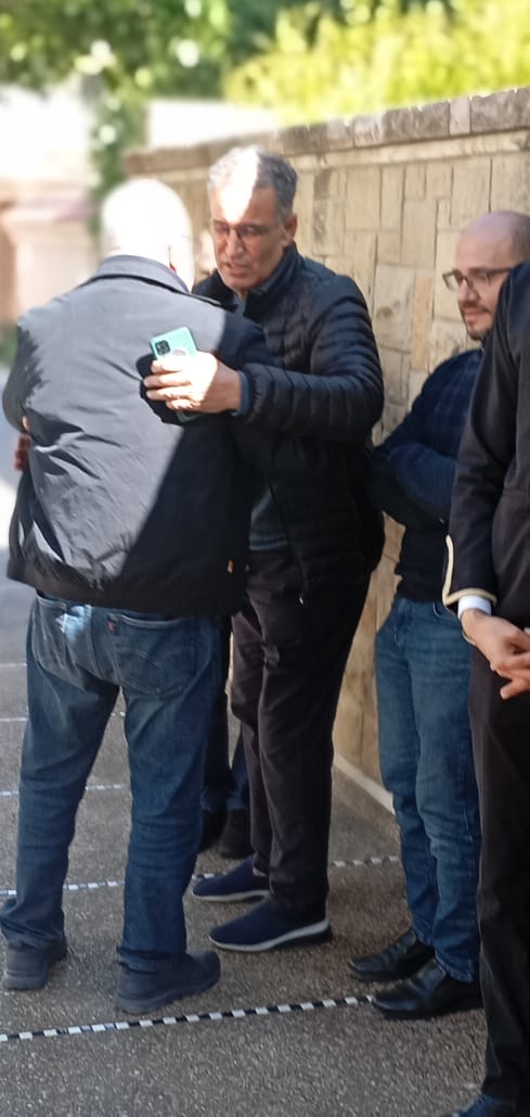 اسرة الصحة تودع أول طبيب إنعاش وتخدير بفاس، الى متواه الأخير الدكتور الحجازي عبد الرحيم اسرة الصحة تودع أول طبيب إنعاش وتخدير بفاس، الى متواه الأخير الدكتور الحجازي عبد الرحيم