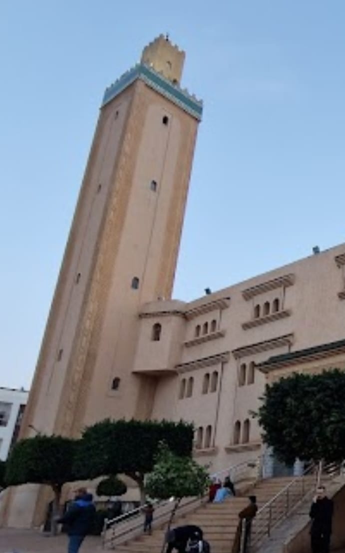 اسرة الصحة تودع أول طبيب إنعاش وتخدير بفاس، الى متواه الأخير الدكتور الحجازي عبد الرحيم اسرة الصحة تودع أول طبيب إنعاش وتخدير بفاس، الى متواه الأخير الدكتور الحجازي عبد الرحيم