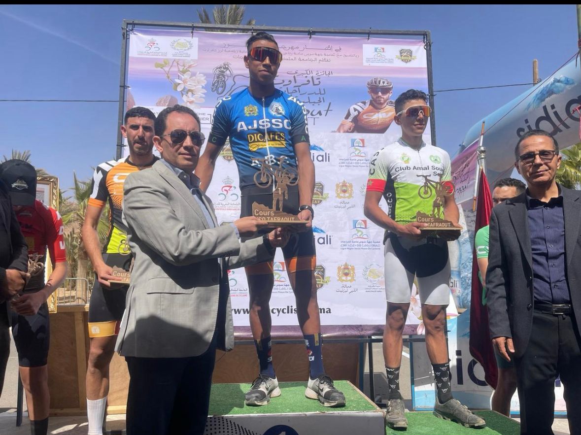 تافراوت/ الدراجة الجبلية المغربية تنظم للاول مرة سباقا  بالمدينة والنواحي مساهمة منها التعريف بالمؤهلات الطبيعية والثقافية والجغرافية للمنطقة.