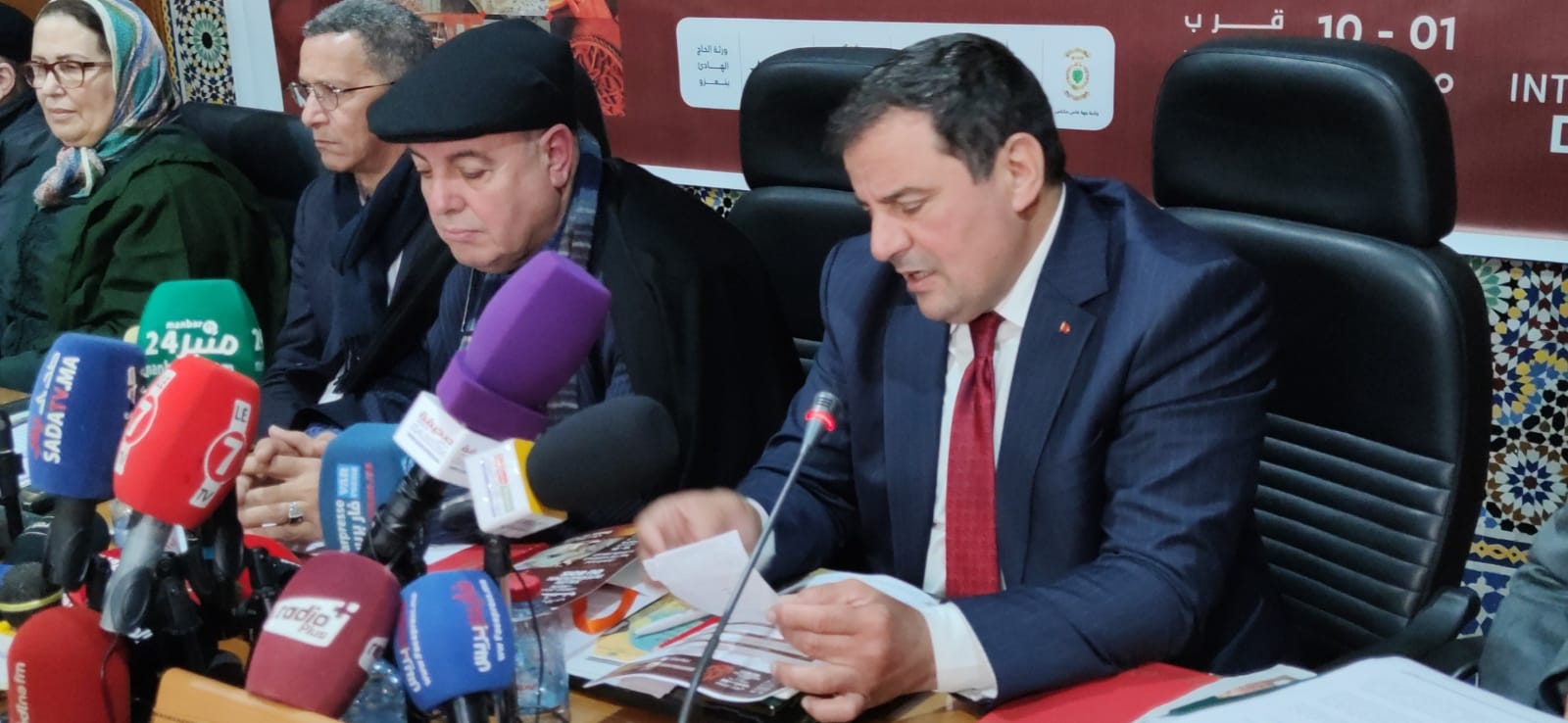 في ندوة صحفية..الدكتور عبدالمالك البوطيين رئيس غرفة الصناعة التقليدية بجهة فاس مكناس يسلط الضوء على مستجدات الدورة الخامسة للمعرض الدولي للخشب الدي ستحتضنه العاصمة الاسماعيلية مكناس من فاتح مارس الى غاية العاشر منه في ندوة صحفية..الدكتور عبدالمالك البوطيين رئيس غرفة الصناعة التقليدية بجهة فاس مكناس يسلط الضوء على مستجدات الدورة الخامسة للمعرض الدولي للخشب الدي ستحتضنه العاصمة الاسماعيلية مكناس من فاتح مارس الى غاية العاشر منه