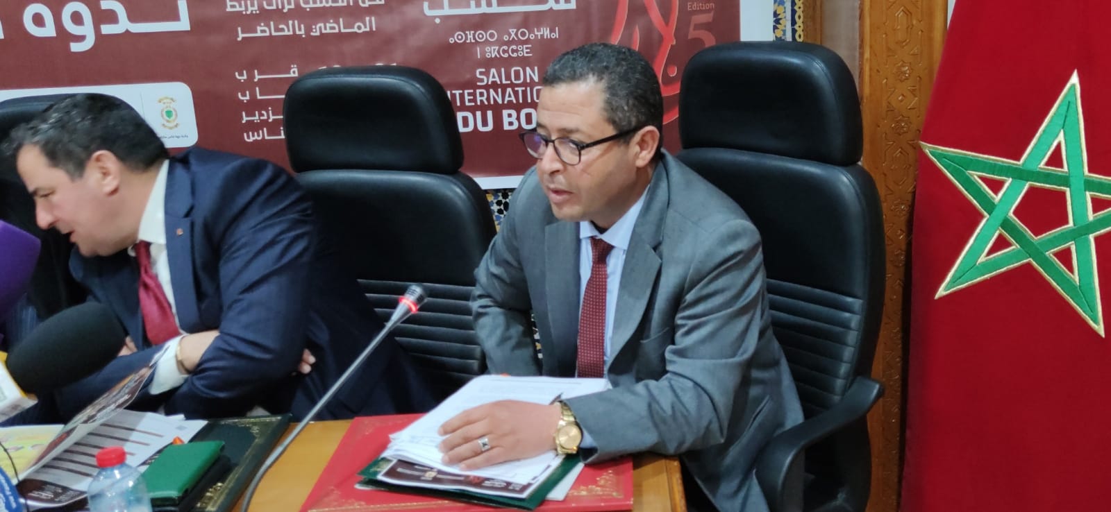 في ندوة صحفية..الدكتور عبدالمالك البوطيين رئيس غرفة الصناعة التقليدية بجهة فاس مكناس يسلط الضوء على مستجدات الدورة الخامسة للمعرض الدولي للخشب الدي ستحتضنه العاصمة الاسماعيلية مكناس من فاتح مارس الى غاية العاشر منه في ندوة صحفية..الدكتور عبدالمالك البوطيين رئيس غرفة الصناعة التقليدية بجهة فاس مكناس يسلط الضوء على مستجدات الدورة الخامسة للمعرض الدولي للخشب الدي ستحتضنه العاصمة الاسماعيلية مكناس من فاتح مارس الى غاية العاشر منه
