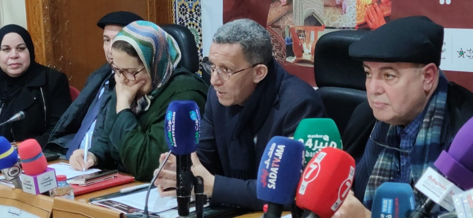 في ندوة صحفية..الدكتور عبدالمالك البوطيين رئيس غرفة الصناعة التقليدية بجهة فاس مكناس يسلط الضوء على مستجدات الدورة الخامسة للمعرض الدولي للخشب الدي ستحتضنه العاصمة الاسماعيلية مكناس من فاتح مارس الى غاية العاشر منه في ندوة صحفية..الدكتور عبدالمالك البوطيين رئيس غرفة الصناعة التقليدية بجهة فاس مكناس يسلط الضوء على مستجدات الدورة الخامسة للمعرض الدولي للخشب الدي ستحتضنه العاصمة الاسماعيلية مكناس من فاتح مارس الى غاية العاشر منه