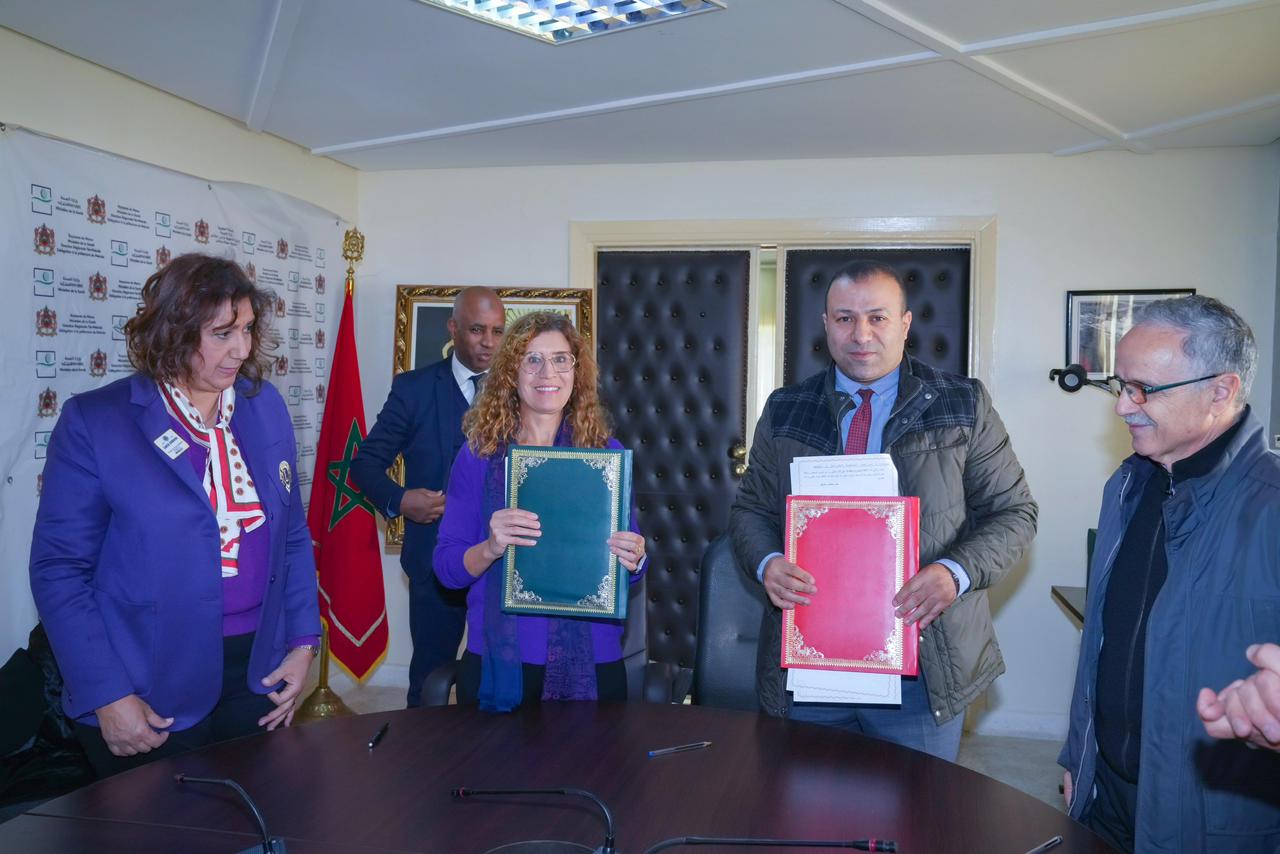 بعد توقيعه اتفاقية  تعاون مع  مندوبية  وزارة الصحة والحماية الاجتماعية بمكناس نادي ليونس كلوب السلام مكناس يعمق  انخراطه في دعم القطاع الصحي