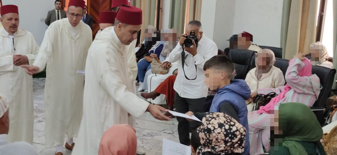 إحياء ذكرى الترحم السنوية على الأرواح المقدسة لأجداد سيدنا المنصور بالله هبة ملكية لشرفاء ومستضعفي الزوايا والأضرحة والمعوزين بالعاصمة الإسماعيلية مكناس إحياء ذكرى الترحم السنوية على الأرواح المقدسة لأجداد سيدنا المنصور بالله هبة ملكية لشرفاء ومستضعفي الزوايا والأضرحة والمعوزين بالعاصمة الإسماعيلية مكناس