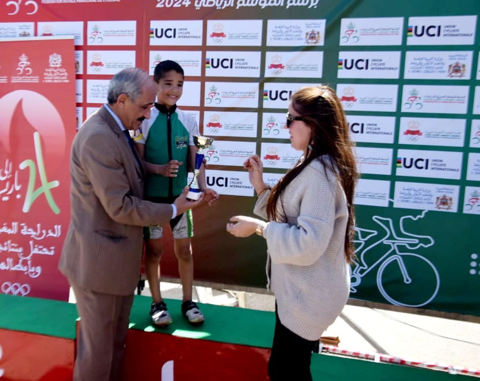 اختتام منافسات السباق الوطني الثاني للدراجات بالخميسات اختتام منافسات السباق الوطني الثاني للدراجات بالخميسات