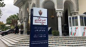 فاس.. توقيف خمسة أشخاص للاشتباه في تورطهم في النصب والاحتيال على الراغبين في الهجرة والاتجار في البشر فاس.. توقيف خمسة أشخاص للاشتباه في تورطهم في النصب والاحتيال على الراغبين في الهجرة والاتجار في البشر