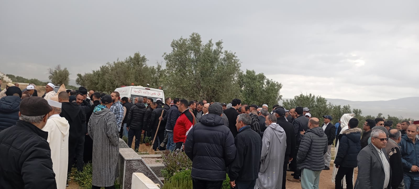 جنازة والد أحمد طاهري تؤلف بين مختلف أطياف القوى السياسية بمكناس وأبناء العاصمة الإسماعيلية يلتئمون في محفل لمواسات عائلة الطاهري جنازة والد أحمد طاهري تؤلف بين مختلف أطياف القوى السياسية بمكناس وأبناء العاصمة الإسماعيلية يلتئمون في محفل لمواسات عائلة الطاهري