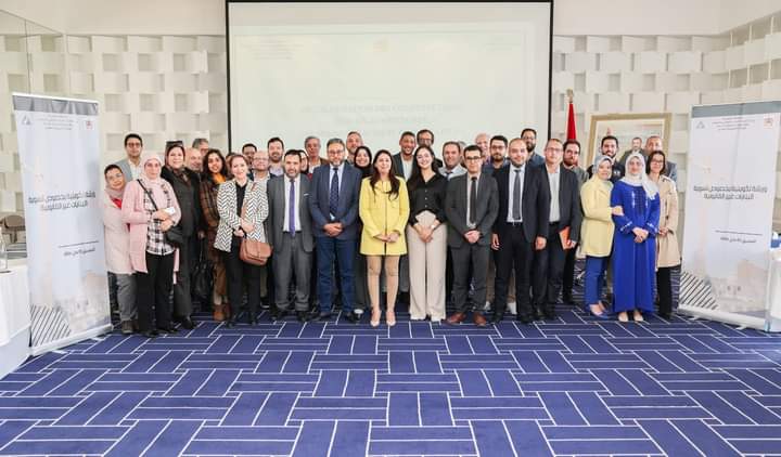 ورشة تكوينية حول تسوية البنايات غير القانونية