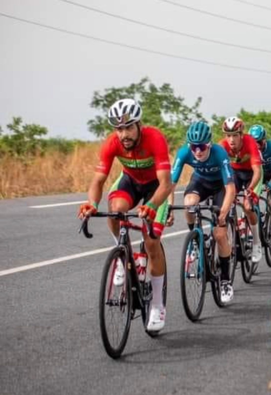 دراجات / طواف البنين 2024 المرحلة الخامسة والاخيرة: تتويج مغربي مزدوج فرديا وحسب الفرق. دراجات / طواف البنين 2024 المرحلة الخامسة والاخيرة: تتويج مغربي مزدوج فرديا وحسب الفرق.