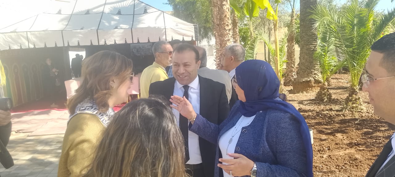 وزير الصحة والحماية الاجتماعية يدشن 14 مؤسسة للرعاية الصحية الأولية على صعيد عمالة مكناس وزير الصحة والحماية الاجتماعية يدشن 14 مؤسسة للرعاية الصحية الأولية على صعيد عمالة مكناس