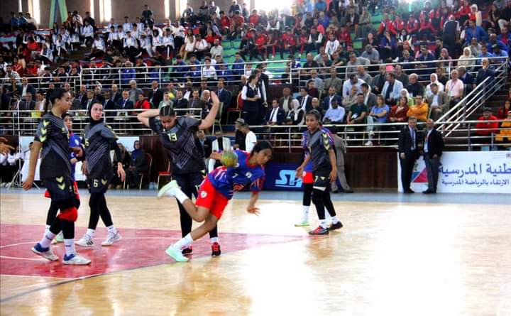 نهائيات البطولة الوطنية المدرسية للكرة الطائرة - ذكور - والبطولة الوطنية المدرسية لكرة اليد - إناث - فاس / مكناس نهائيات البطولة الوطنية المدرسية للكرة الطائرة - ذكور - والبطولة الوطنية المدرسية لكرة اليد - إناث - فاس / مكناس