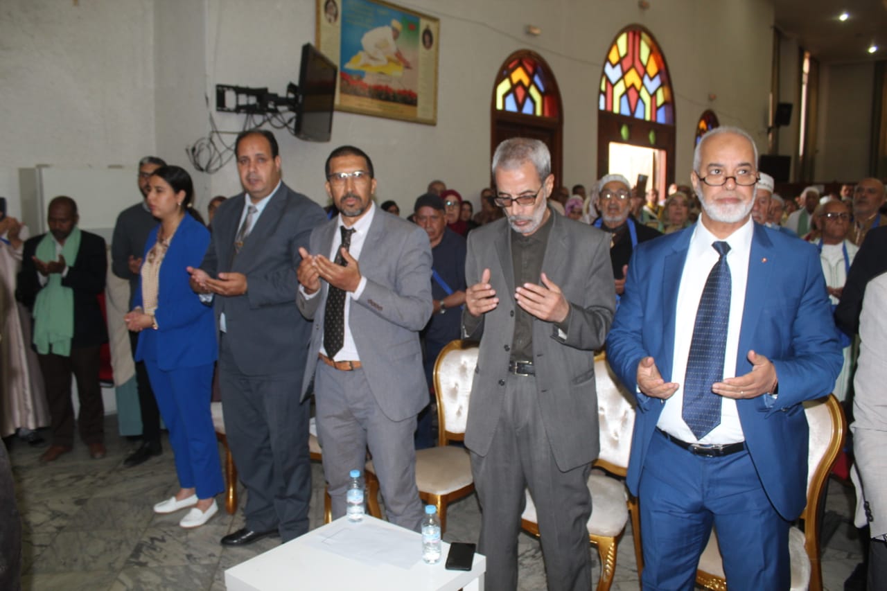 السيد عبدالغني الصبار عامل عمالة مكناس يستقبل الحجاج المتوجهين لاداء مناسك الحج