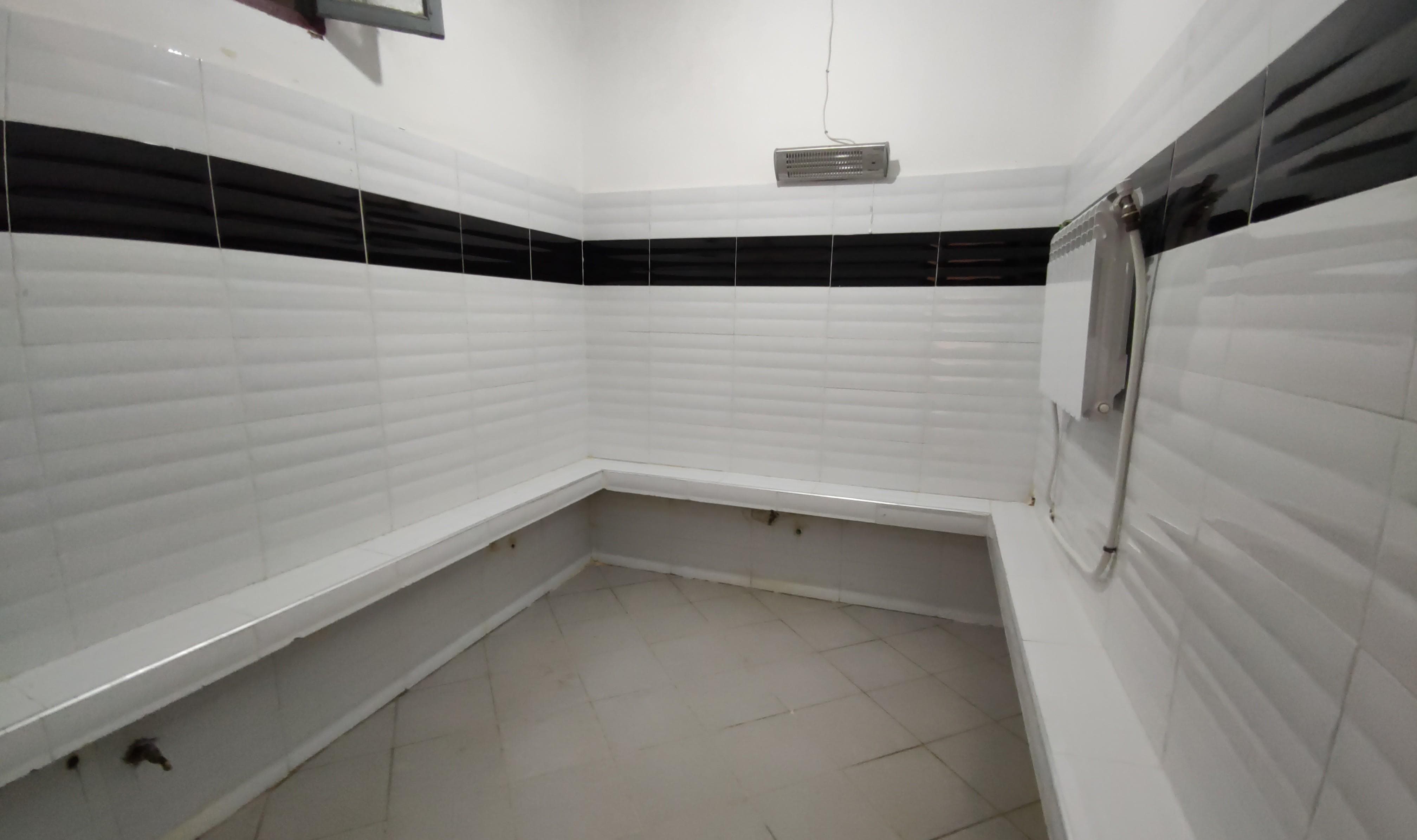 جمعية مركز ايواء ودعم الاشخاص في وضعية تاخر ذهني والمرضى النفسانيين بسيدي بوزكري مكناس تستنجد.. فهل من مغيث ؟!   تكاليف الخدمات التي يقدمه المركز لقرابة 90شخصا  تفوق140الف درهم شهريا