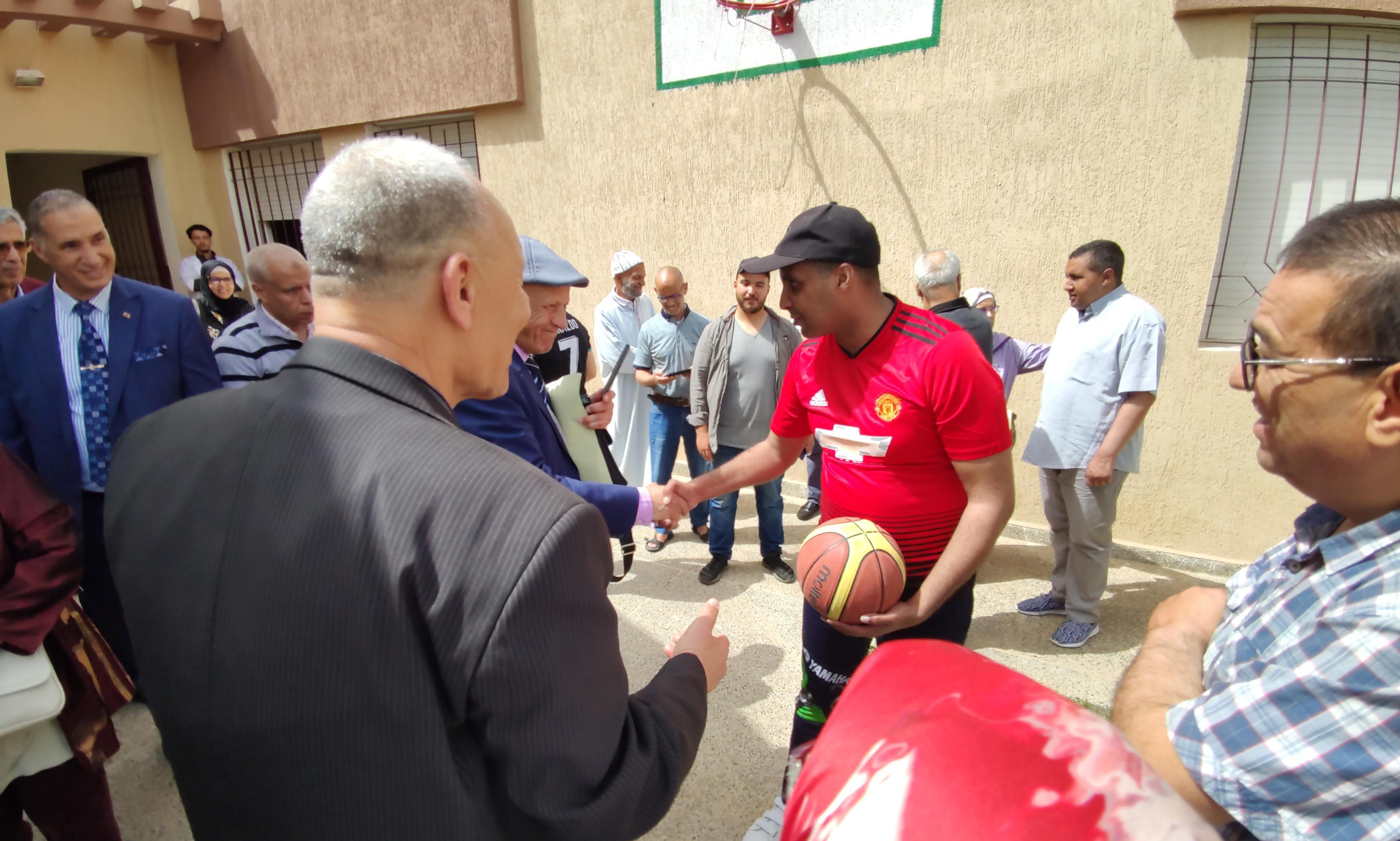 جمعية مركز ايواء ودعم الاشخاص في وضعية تاخر ذهني والمرضى النفسانيين بسيدي بوزكري مكناس تستنجد.. فهل من مغيث ؟!   تكاليف الخدمات التي يقدمه المركز لقرابة 90شخصا  تفوق140الف درهم شهريا