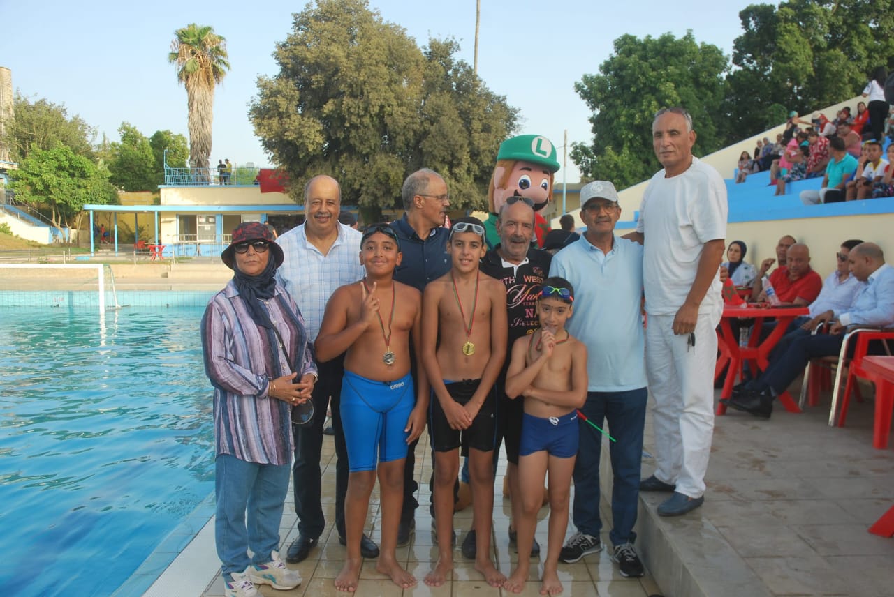 كروم :المسبح المغطى الثاني إضافة نوعية ،وهمنا اليوم،الاستثمار في العنصر البشري لاستعادة أمجاد السباحة المكناسية كروم :المسبح المغطى الثاني إضافة نوعية ،وهمنا اليوم،الاستثمار في العنصر البشري لاستعادة أمجاد السباحة المكناسية