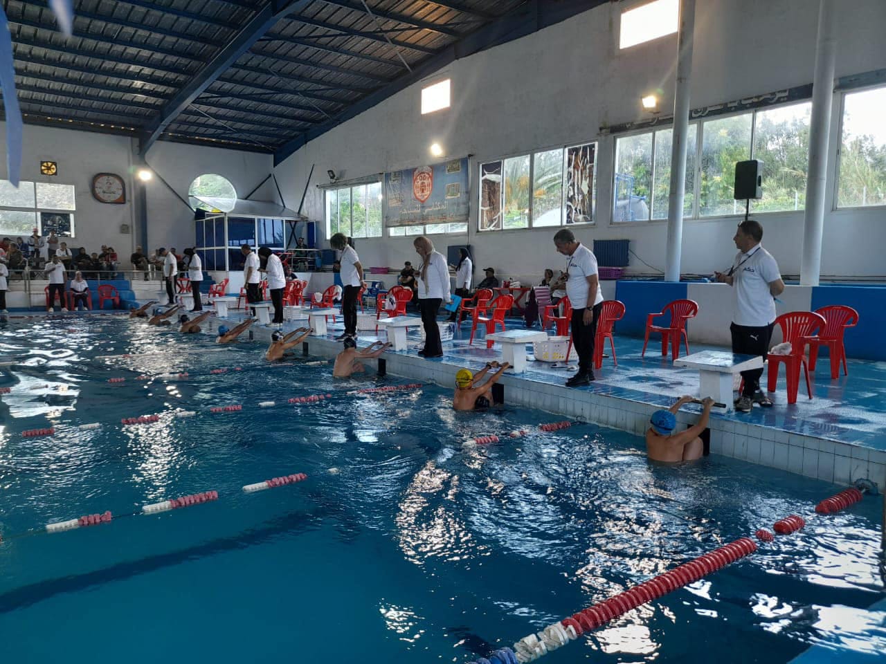 كروم :المسبح المغطى الثاني إضافة نوعية ،وهمنا اليوم،الاستثمار في العنصر البشري لاستعادة أمجاد السباحة المكناسية كروم :المسبح المغطى الثاني إضافة نوعية ،وهمنا اليوم،الاستثمار في العنصر البشري لاستعادة أمجاد السباحة المكناسية