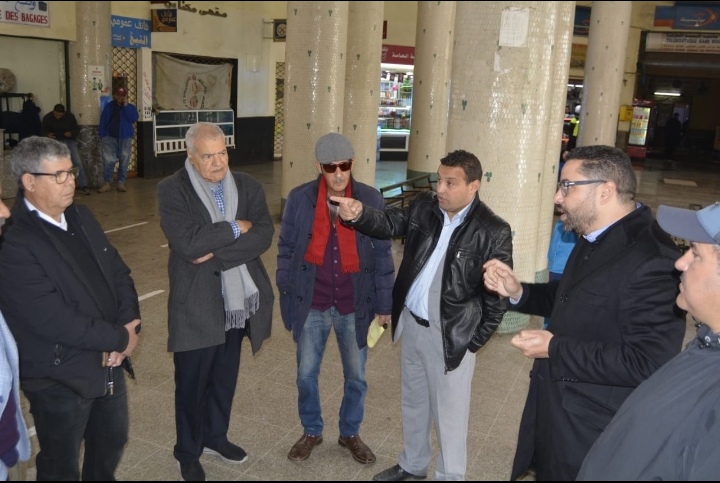 المحطة الطرقية بمكناس فوضى عارمة بالمرفق في عز عطلة عيد الأضحى والمهنيون يطالبون بتدخل الجهات المسؤولة لاحتواء الوضع الراهن