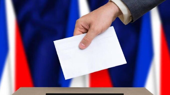 الجولة الثانية من الانتخابات التشريعية الفرنسية .. تحالف اليسار يتصدر الاقتراع أمام المعسكر الرئاسي والتجمع الوطني (نتائج نهائية) الجولة الثانية من الانتخابات التشريعية الفرنسية .. تحالف اليسار يتصدر الاقتراع أمام المعسكر الرئاسي والتجمع الوطني (نتائج نهائية)