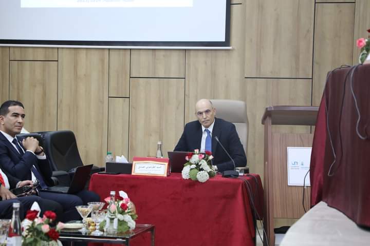 بالصور.. والي أمن مكناس يناقش أطروحة لنيل شهادة الدكتوراه في القانون الخاص هذا عنوانها بالصور.. والي أمن مكناس يناقش أطروحة لنيل شهادة الدكتوراه في القانون الخاص هذا عنوانها