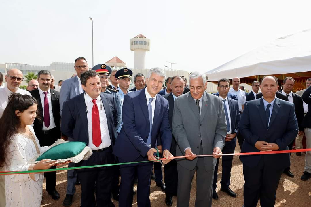 محمد صديقي يقوم بتدشين قسم التكنولوجيا الغذائية بمكناس ويعطي انطلاق أشغال بناء سوق الجملة الخاص بالأسماك بفاس محمد صديقي يقوم بتدشين قسم التكنولوجيا الغذائية بمكناس ويعطي انطلاق أشغال بناء سوق الجملة الخاص بالأسماك بفاس