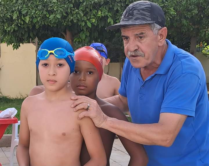 النادي المكناسي للسباحة يحتفل بذكرى 25 لعيد العرش المجيد ويوزع منحا تحفيزية بالمناسبة على أبطاله النادي المكناسي للسباحة يحتفل بذكرى 25 لعيد العرش المجيد ويوزع منحا تحفيزية بالمناسبة على أبطاله