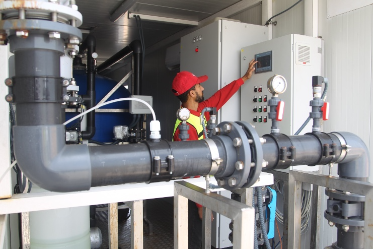 محطة تحلية مياه البحر بالجرف الأصفر.. نحو زيادة الإنتاج لتلبية الاحتياجات المتزايدة لمدينة الجديدة والمناطق المجاورة محطة تحلية مياه البحر بالجرف الأصفر.. نحو زيادة الإنتاج لتلبية الاحتياجات المتزايدة لمدينة الجديدة والمناطق المجاورة