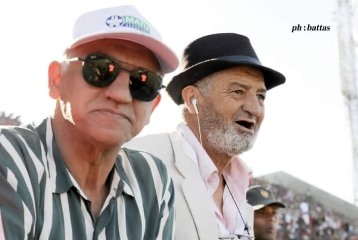 ما أشرقت في الكون حضارة إلا وكانت من ضياء المعلم ما أشرقت في الكون حضارة إلا وكانت من ضياء المعلم