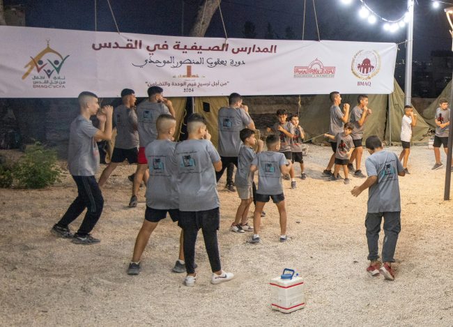 المدارس الصيفية بالقدس، مناسبة لترسيخ وعي الناشئة بأهمية الحفاظ على الموروث التاريخي والحضاري للقدس وفلسطين