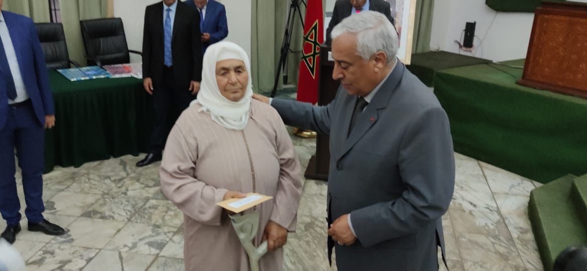 مهرجان خطابي وندوة فكرية بمدينة مكناس تخليدا للذكرى 87 لمعركة ماء بوفكران، مصطفى لكثيري يستحضر بالمناسبة توجيهات صاحب الجلالة بخصوص التدابير لمواجهة إشكالية الماء وترشيد عقلنة استعماله مهرجان خطابي وندوة فكرية بمدينة مكناس تخليدا للذكرى 87 لمعركة ماء بوفكران، مصطفى لكثيري يستحضر بالمناسبة توجيهات صاحب الجلالة بخصوص التدابير لمواجهة إشكالية الماء وترشيد عقلنة استعماله