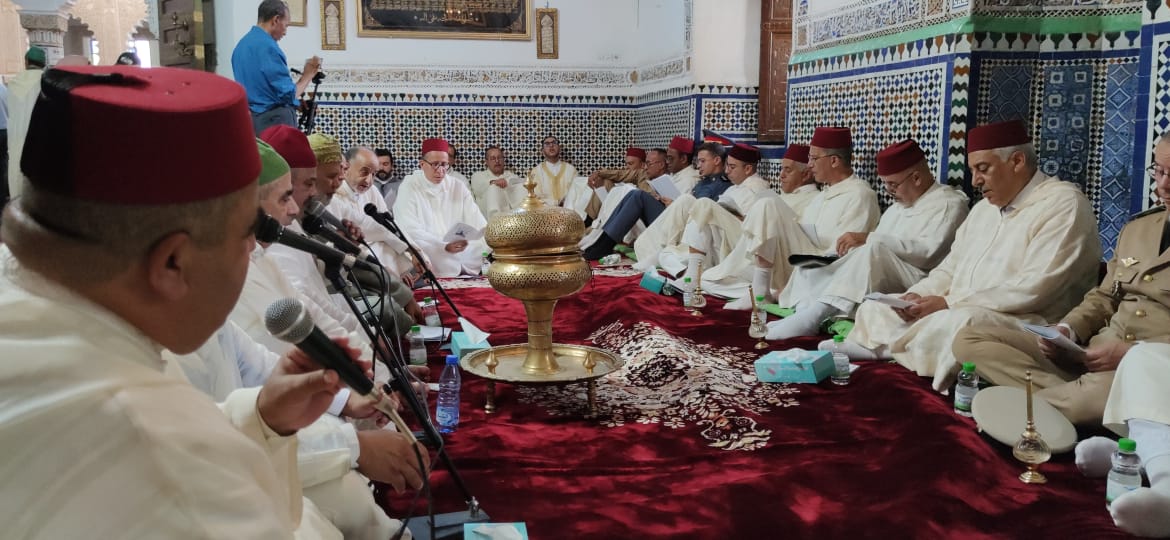 بمناسبة ذكرى المولد النبوي الشريف إحياء حفل ديني بضريح الشيخ الكامل بمكناس بمناسبة ذكرى المولد النبوي الشريف إحياء حفل ديني بضريح الشيخ الكامل بمكناس