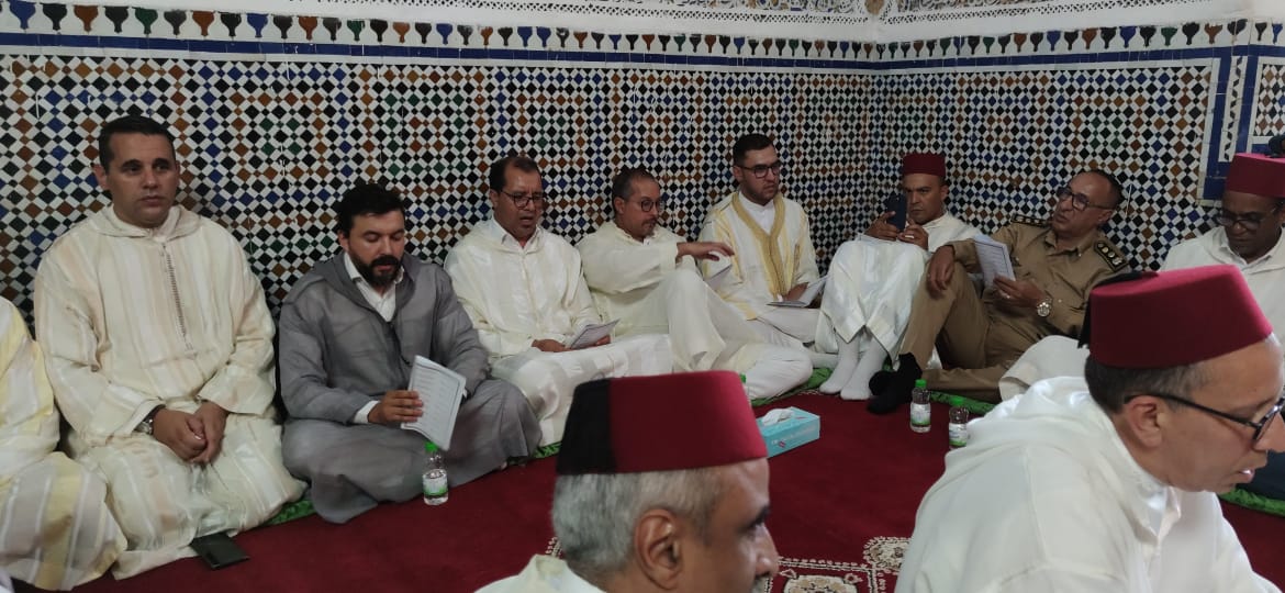 بمناسبة ذكرى المولد النبوي الشريف إحياء حفل ديني بضريح الشيخ الكامل بمكناس بمناسبة ذكرى المولد النبوي الشريف إحياء حفل ديني بضريح الشيخ الكامل بمكناس