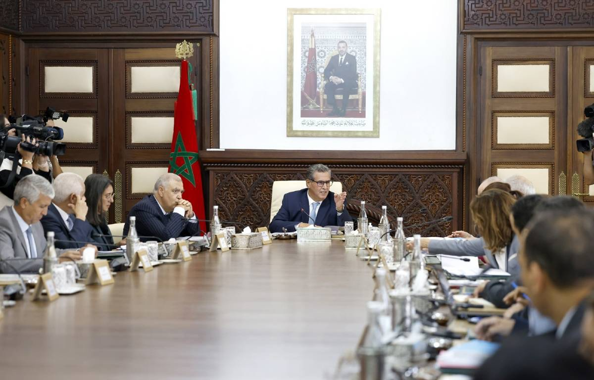 انعقاد الاجتماع الأول للجنة البين وزارية المكلفة ببرنامج إعادة تأهيل المناطق المتضررة من الفيضانات في الجنوب الشرقي للمملكة انعقاد الاجتماع الأول للجنة البين وزارية المكلفة ببرنامج إعادة تأهيل المناطق المتضررة من الفيضانات في الجنوب الشرقي للمملكة