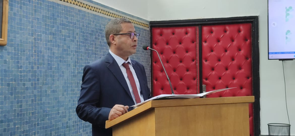 مع  انطلاق موسم التكوين  بالمعهد المتخصص في فنون  الصناعة التقليدية بمكناس  توقيع اتفاقية تعاون مع منظمة اليونيسكو للحفاظ على حرفة صناعة الخزف المكناسي